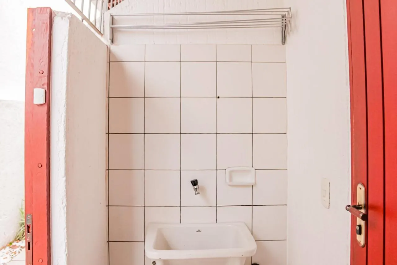 Апартаменты Casa Geminada Duplex 04, Jurere A 3 Quadras Da Praia Jur184 Флорианополис 0*,  Бразилия