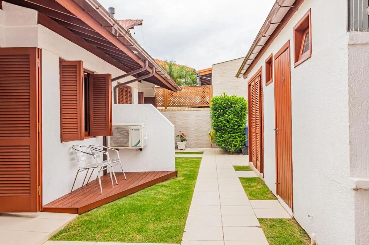 Апартаменты Casa Geminada Duplex 04, Jurere A 3 Quadras Da Praia Jur184 Флорианополис